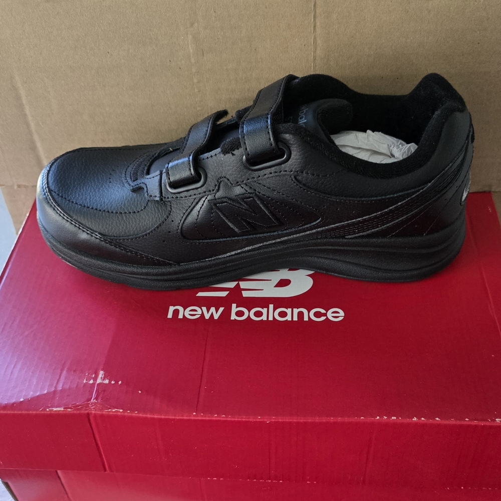 New Balance Black Velcro Athletic Shoes